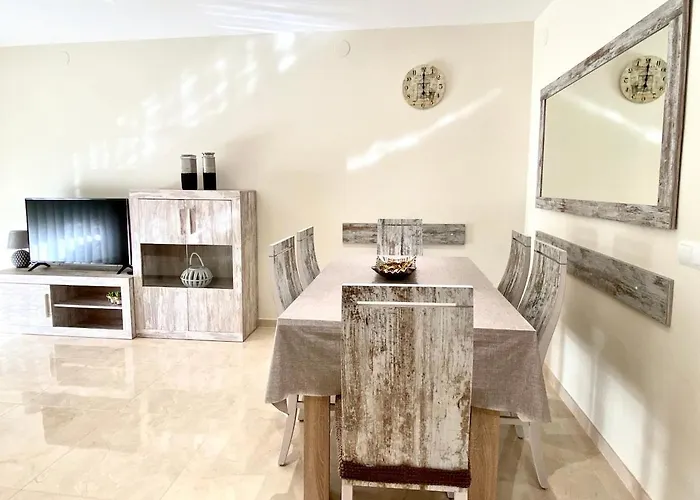 アパート In カンブリルス